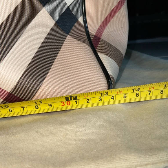 Burberry Supernova Checked Tote w Bag - Picture 6 of 14
